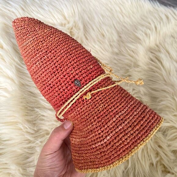 Helen Kaminski Lux Handmade Crochet Sun Hat in Pink and Tan - Preloved main image 8